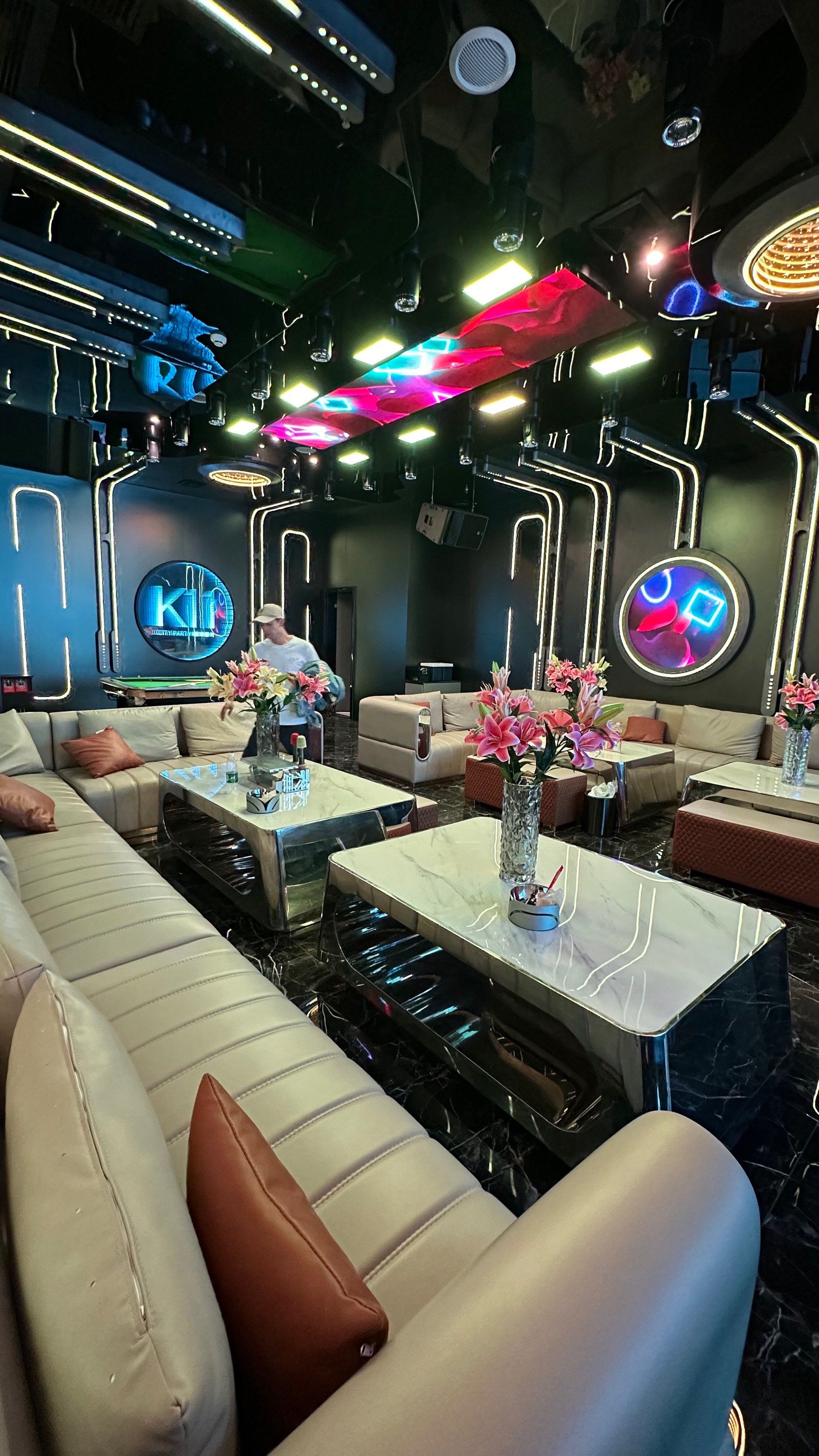 韶关商务KTV和片场的区别-南雄市ktv预定